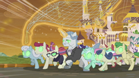 Sombrafied ponies charging with a net S9E2