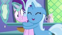 Trixie tightly hugging Starlight Glimmer S7E2