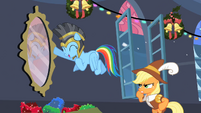 'Rainbow Dash! Rainbow Dash!' S2E11