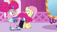 Pinkie "a robber escaping into the night!" S5E21