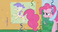 Pinkie Pie pins her tail on the pony S1E03