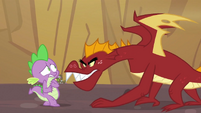 Scared Spike looking at Garble S2E21