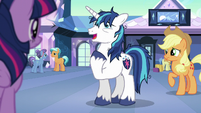Shining Armor tired --here I am-- S6E1