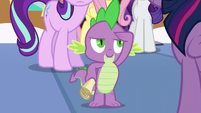 Spike saluting to Twilight S6E1