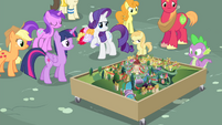 A small-scale model of Ponyville S4E13
