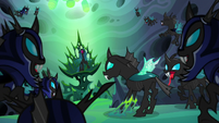 Changelings hiss over their queen's victory S6E26