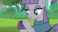 Maud Pie places Boulder in the pouch S6E3