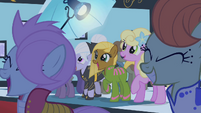 Ponies cheering for Fluttershy S1E20
