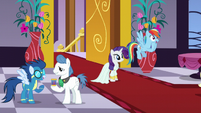 Rarity and Rainbow together S5E15