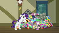 Rarity shocked to see Spike S9E19