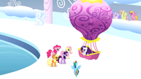 Mane6 at a hot air balloon S1E16