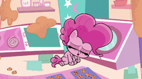 Pinkie Pie out of breath PLS1E7b