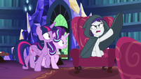 Rarity "utterly indifferent to my presence" S7E19