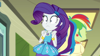 Rarity bumps into Granny Smith EGDS12b