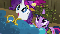 Undercover Twilight and Rarity watching S2E21