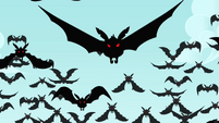 Vampire fruit bats flying S4E07