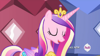 Cadance hablando