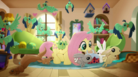 Fluttershy picking up her travel bag MLPRR