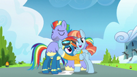 Rainbow Dash reconciles with her parents S7E7
