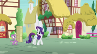 Rarity thanking Spike for his help S7E9