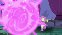 Twilight teleports away from Spike S8E11