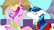 Cadance and Shining Armor post wedding kiss S2E26