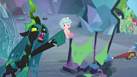 Queen Chrysalis commanding "get her!" S9E25