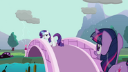 Rarity manipulating rain clouds S03E13