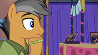 Quibble Pants rubbing his cheek S6E13