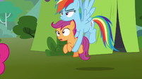 Rainbow carries Scootaloo to the bleachers S8E20