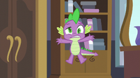 Spike frozen in the air S5E10