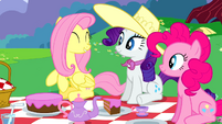 Fluttershy Rarity and Pinkie smiling at picnic S2E25