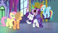 Rarity "how do I get it off?!" MLPS2.png (735 KB)