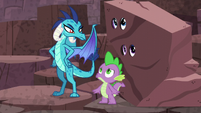 Spike thanks Dragon Lord Torch S6E5