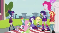 Twilight Sparkle, meet Twilight Sparkle! Twilight Sparkle, I'd like you to meet Twilight Sparkle.