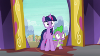 Twilight and Spike in complete shock S6E21