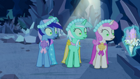 Minuette, Lyra Heartstrings and Twinkleshine distracted S2E26