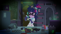 Twilight Sparkle tinkers with a motherboard SS5
