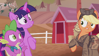Applejack surprised by Twilight and Spike's yell S5E25