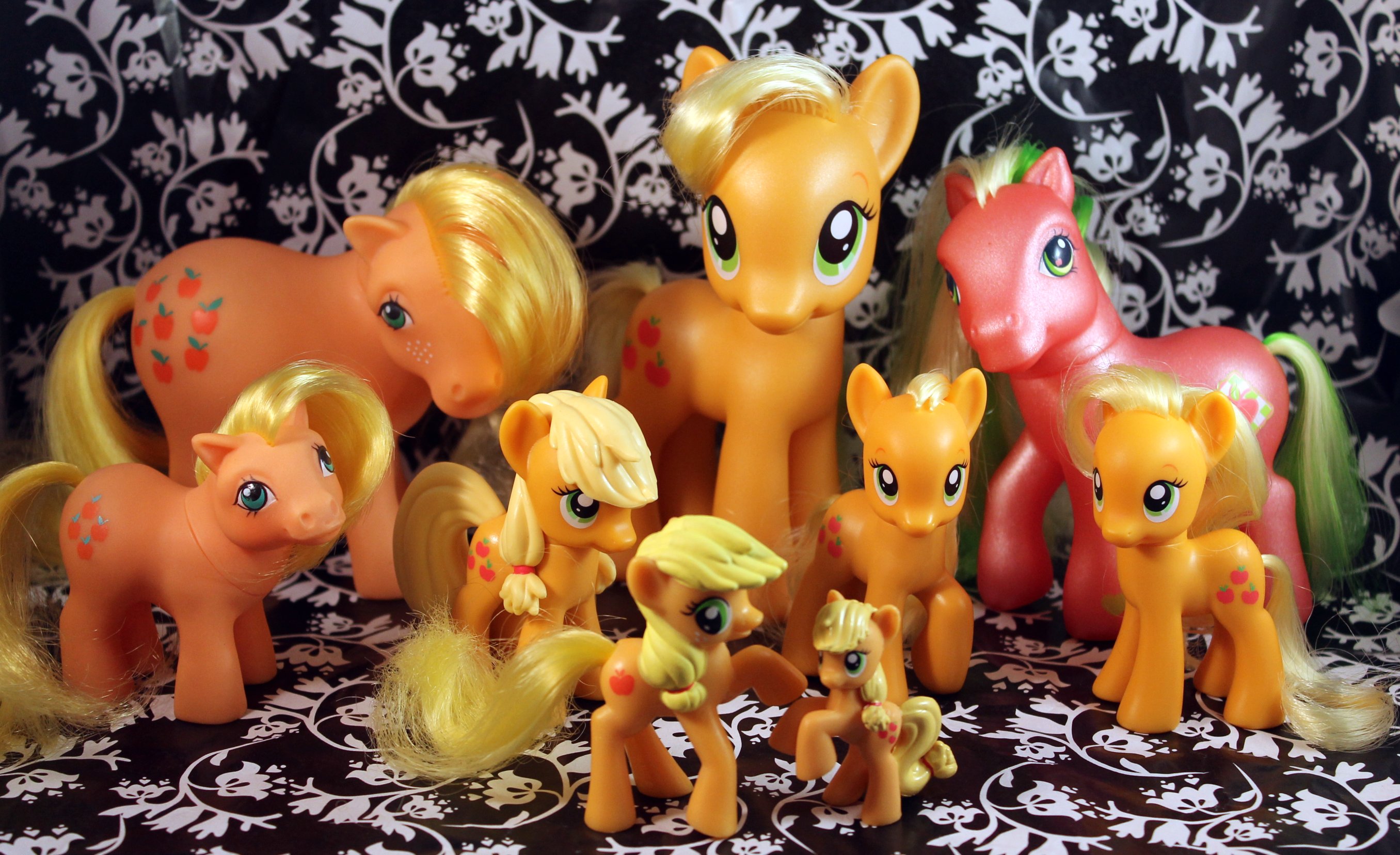 Old my clearance little pony dolls