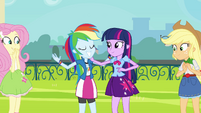 Rainbow Dash hugging Twilight EG