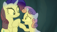 Sweetie Belle distressed "how?" S7E16