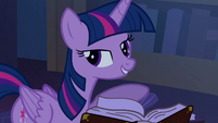 Twilight desacredita Spike T4E03