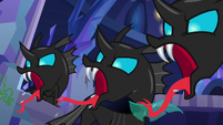 Changelings hiss menacingly at the creaking sound S6E25