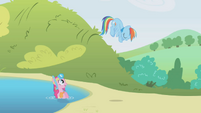 Dash gives up S1E5