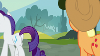 Rarity walking away from Applejack S7E9