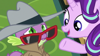 Starlight Glimmer sees through Spike's disguise S6E16