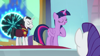 Twilight "going to do things differently" S8E2