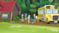 Fluttershy admiring the campground EG4