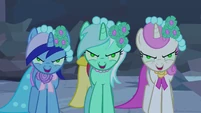 Minuette, Lyra Heartstrings and Twinkleshine brainwashed 3 S2E26